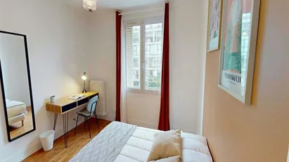 Room for rent in Paris 17ème arrondissement, Paris