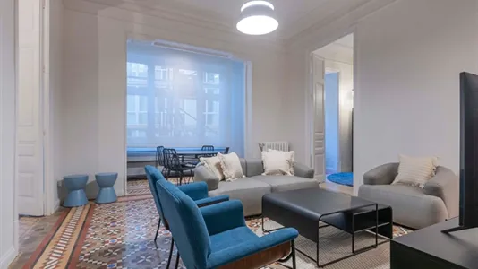 Apartments in Barcelona Eixample - photo 4