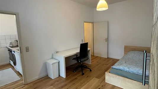 Apartments in Berlin Friedrichshain-Kreuzberg - photo 1