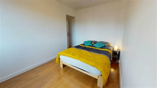 Rooms in Lyon - photo 2