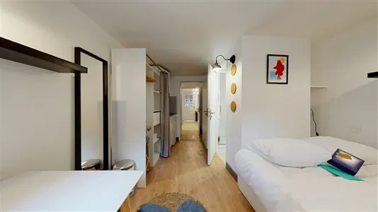 Rooms in Marseille 4ème arrondissement - photo 2