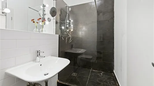 Apartments in Location is not specified - photo 6