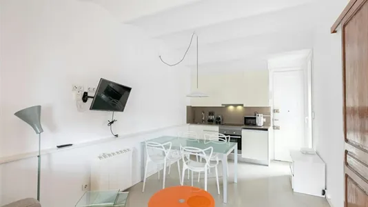 Apartments in Barcelona Ciutat Vella - photo 9