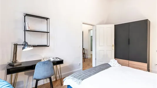 Apartments in Location is not specified - photo 9