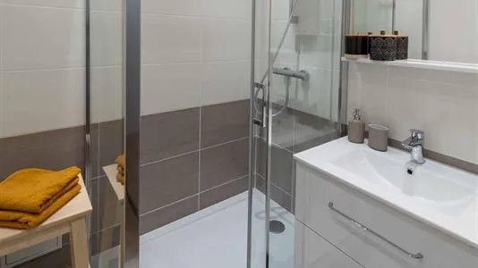 Rooms in Lyon - photo 10