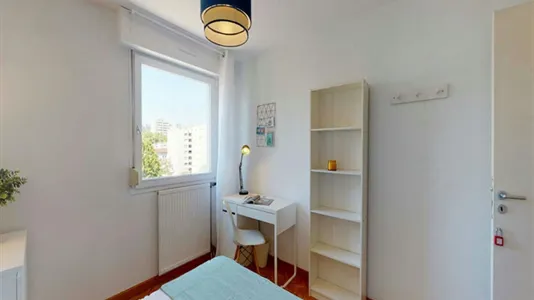 Rooms in Lyon - photo 4