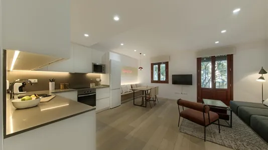 Apartments in Barcelona Eixample - photo 7