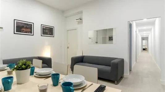 Rooms in Madrid Centro - photo 5