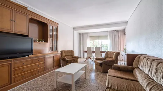 Rooms in Castellón de la Plana/Castelló de la Plana - photo 4