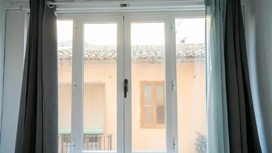 Rooms in Valencia Ciutat Vella - photo 5