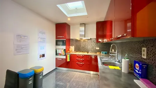 Rooms in Brussels Sint-Joost-ten-Node - photo 5