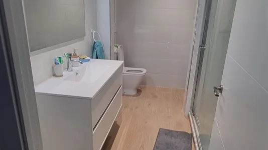 Rooms in Barcelona Eixample - photo 7