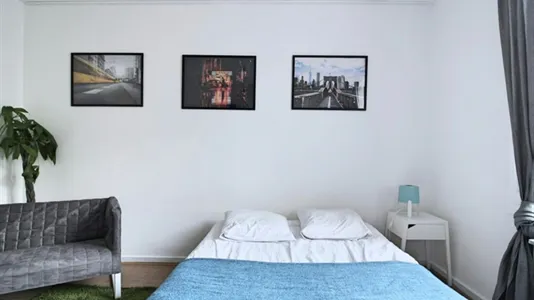 Rooms in Paris 16éme arrondissement (North) - photo 4