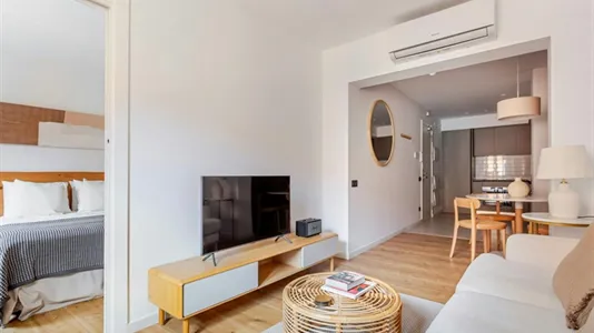 Apartments in Barcelona Ciutat Vella - photo 3