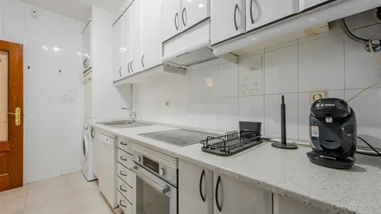Rooms in Madrid Chamartín - photo 6