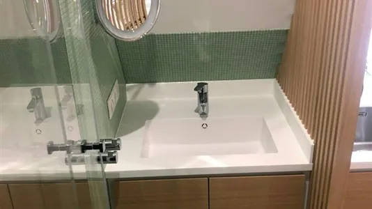 Apartments in Paris 17ème arrondissement - photo 8