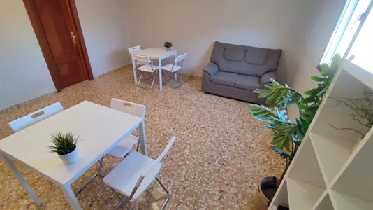 Rooms in Las Barranquillas - photo 9