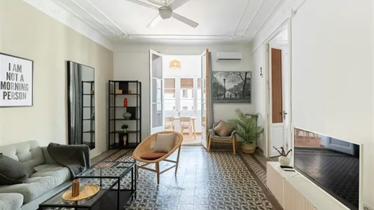 Rooms in Barcelona Eixample - photo 10