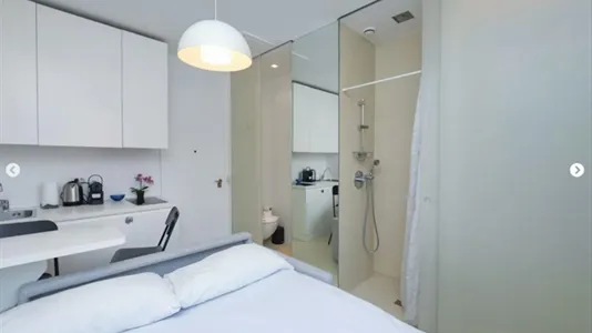 Apartments in Milano Zona 8 - Fiera, Gallaratese, Quarto Oggiaro - photo 2