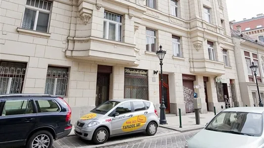 Apartments in Budapest Belváros-Lipótváros - photo 8