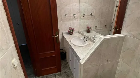 Rooms in Barcelona Eixample - photo 4