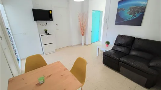 Rooms in Granada - photo 6