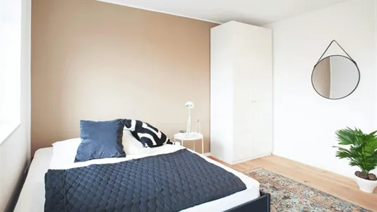 Rooms in Berlin Lichtenberg - photo 2