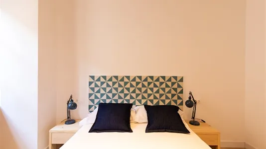 Apartments in Barcelona Ciutat Vella - photo 8