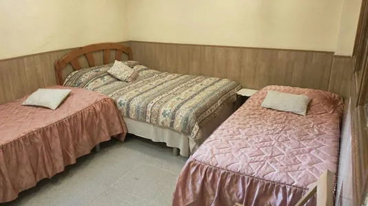 Rooms in Madrid Tetuán - photo 5