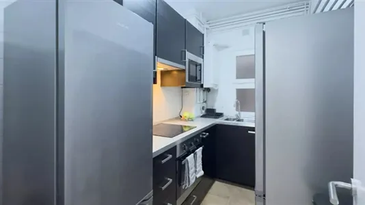 Rooms in Barcelona Eixample - photo 4