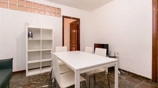 Rooms in Granada - photo 6