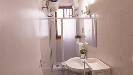 Rooms in Florence - photo 4