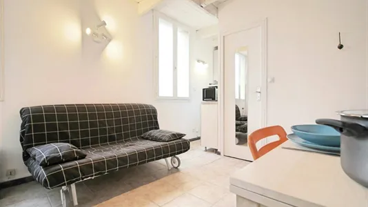 Apartments in Marseille 6ème arrondissement - photo 7