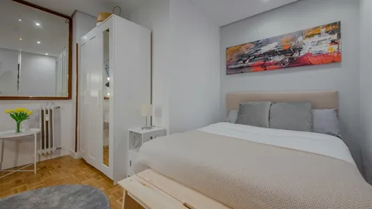 Rooms in Madrid Retiro - photo 5