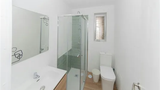 Rooms in Granada - photo 7