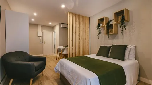 Apartments in Barcelona Ciutat Vella - photo 2