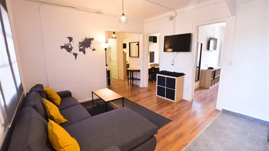 Rooms in Barcelona Ciutat Vella - photo 6