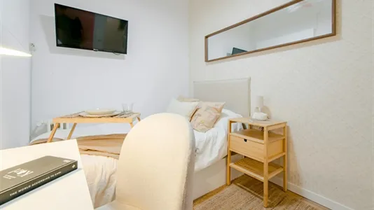 Rooms in Madrid Tetuán - photo 2