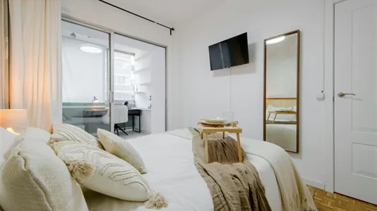 Rooms in Madrid Chamberí - photo 5