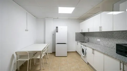 Rooms in Valencia Ciutat Vella - photo 7