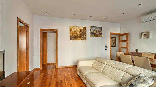 Apartments in Barcelona Eixample - photo 5