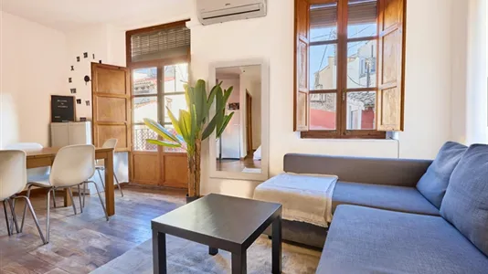 Apartments in Valencia Ciutat Vella - photo 4