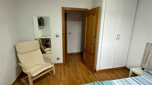 Rooms in Alcalá de Henares - photo 4