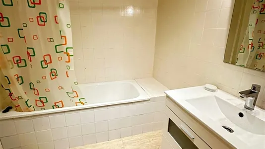 Rooms in Granada - photo 4