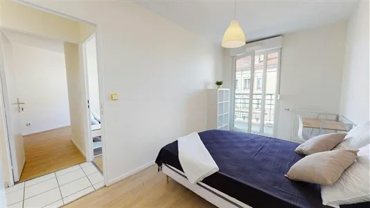 Rooms in Lyon - photo 2