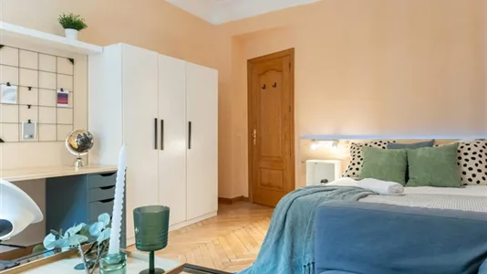 Rooms in Madrid Centro - photo 4