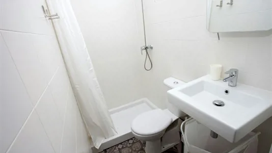 Rooms in Rocafort - photo 3