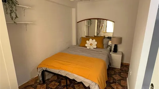 Rooms in Godelleta - photo 2