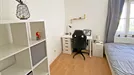 Room for rent, Vienna Landstraße, Vienna, &lt;span class=&quot;blurred street&quot; onclick=&quot;ProcessAdRequest(7907061)&quot;&gt;&lt;span class=&quot;hint&quot;&gt;See streetname&lt;/span&gt;[xxxxxxxxxxxxx]&lt;/span&gt;