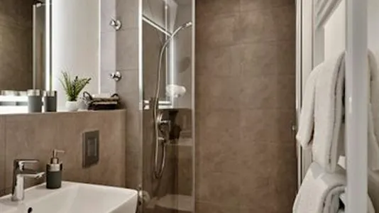 Apartments in Location is not specified - photo 9